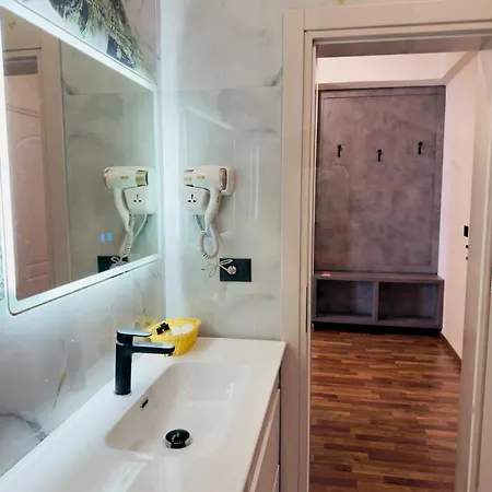 Orb 3* Sarandë