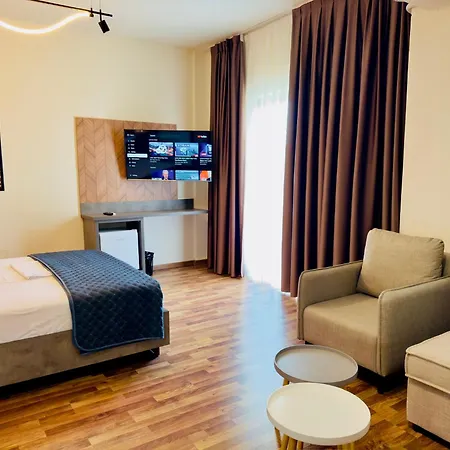 Orb Hotel 5*